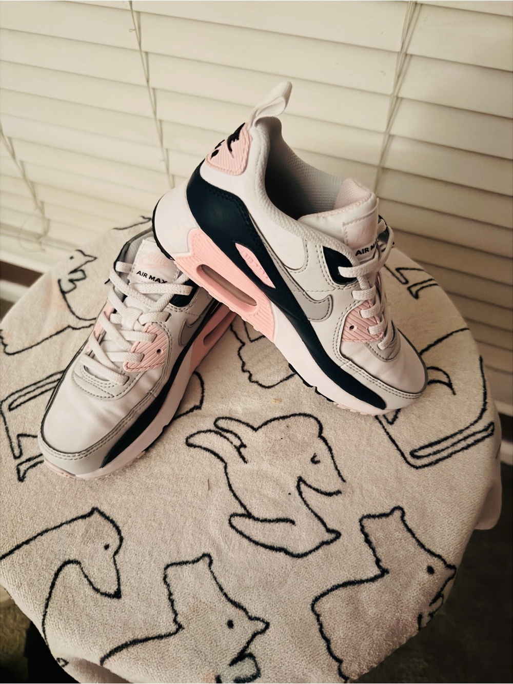 Nike Air Max 90 Girls' Grade School Sz1 - Picture 6 of 9